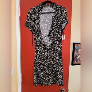 Brand new free people wrap dress size large